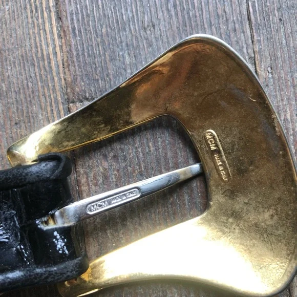 Vintage St. Maarten studded belt - Picture 7 of 12